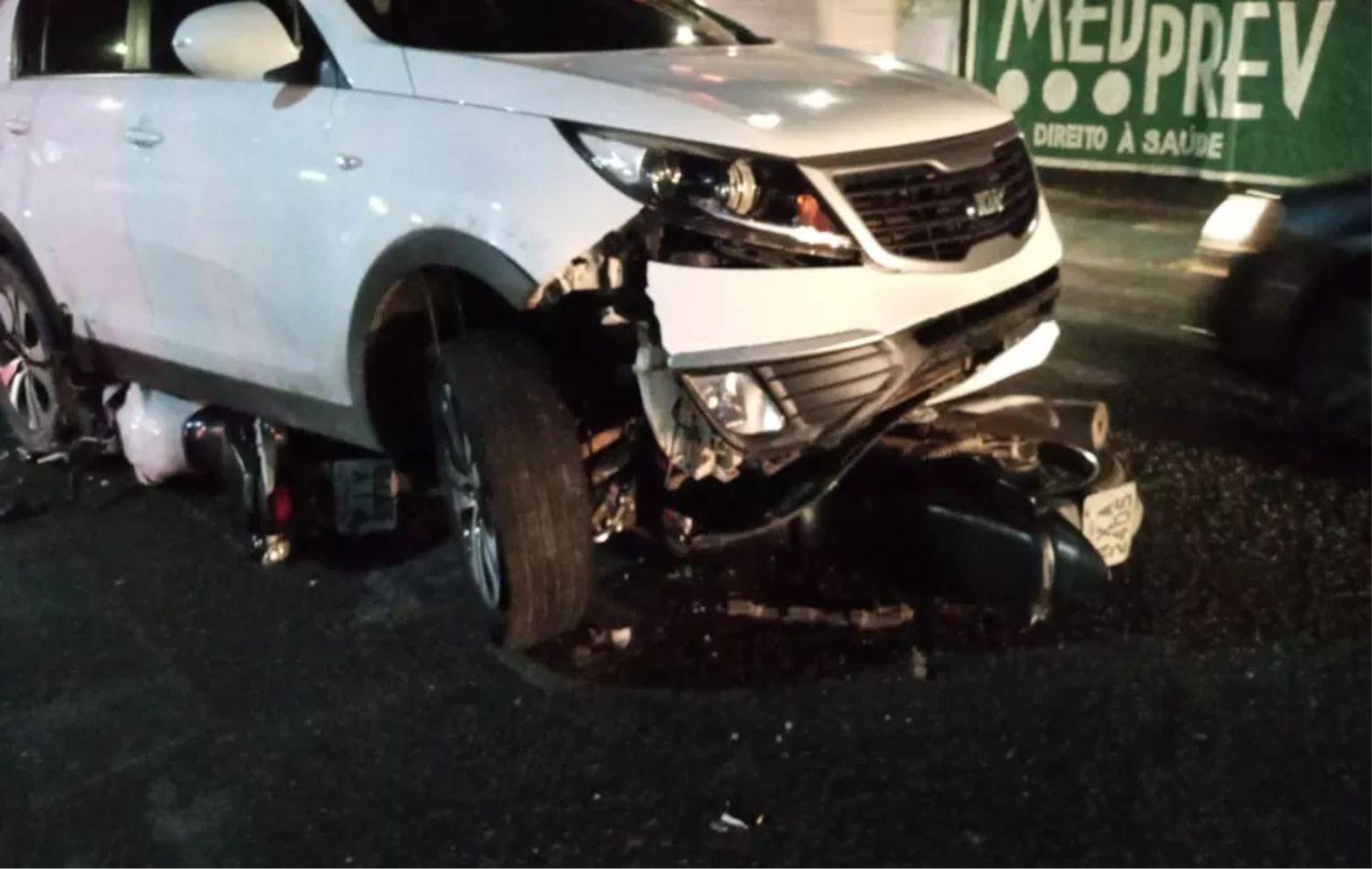 Jovem é detido após colisão envolvendo carro e duas motos na Zona Norte de Teresina