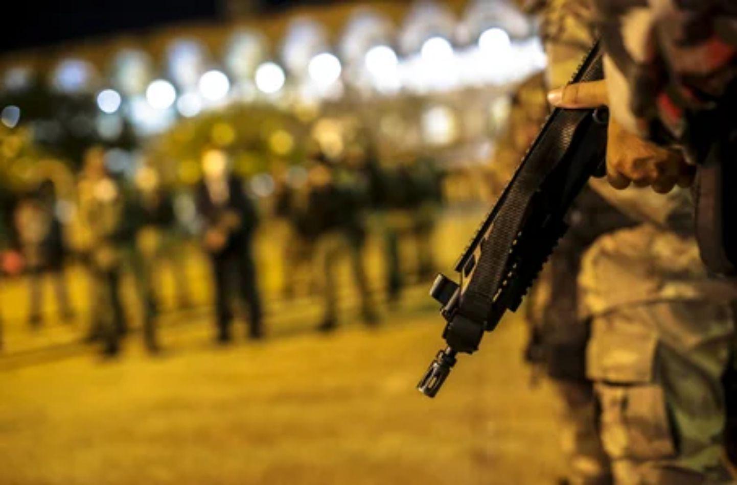 Coronel da PM sofre tiro acidental durante festa de aniversário em Altos