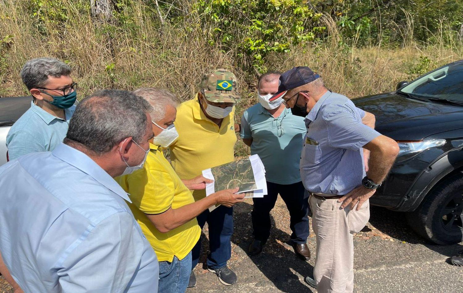 Dr. Pessoa visita canais do rio Poti e defende integração de bacias