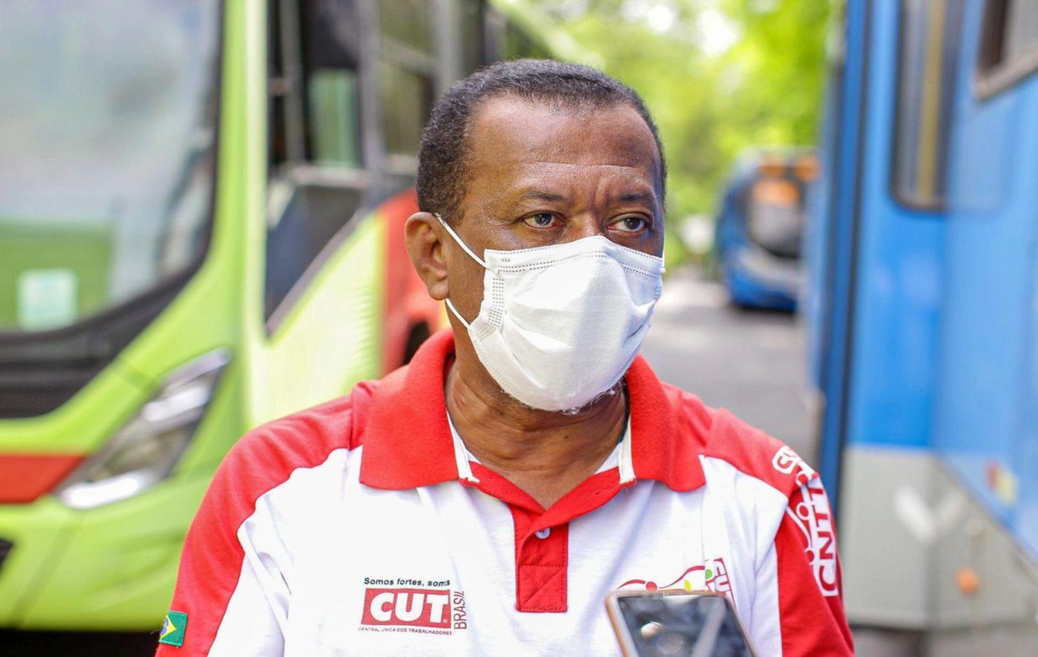 Motoristas e cobradores de ônibus deflagram nova greve em Teresina