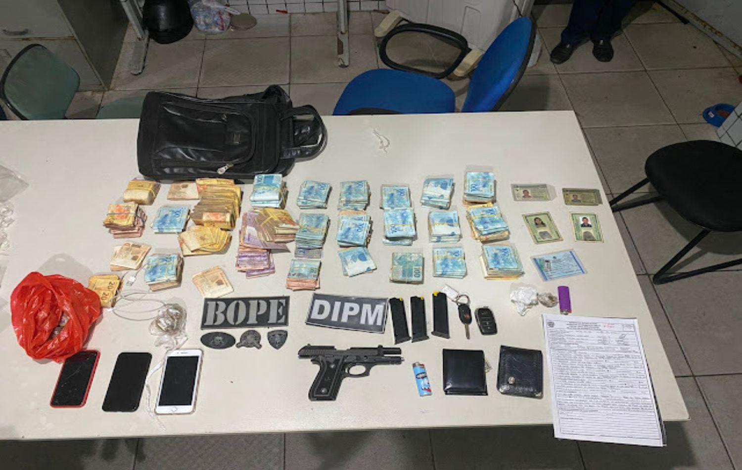 Trio é preso transportando R$ 189 mil em compartimentos falsos de carros no Piauí