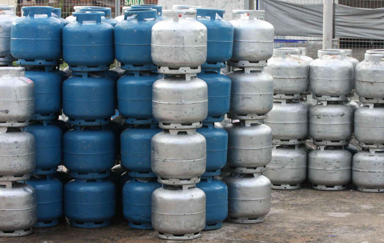 Preço do gás fica mais barato para as distribuidoras a partir de hoje