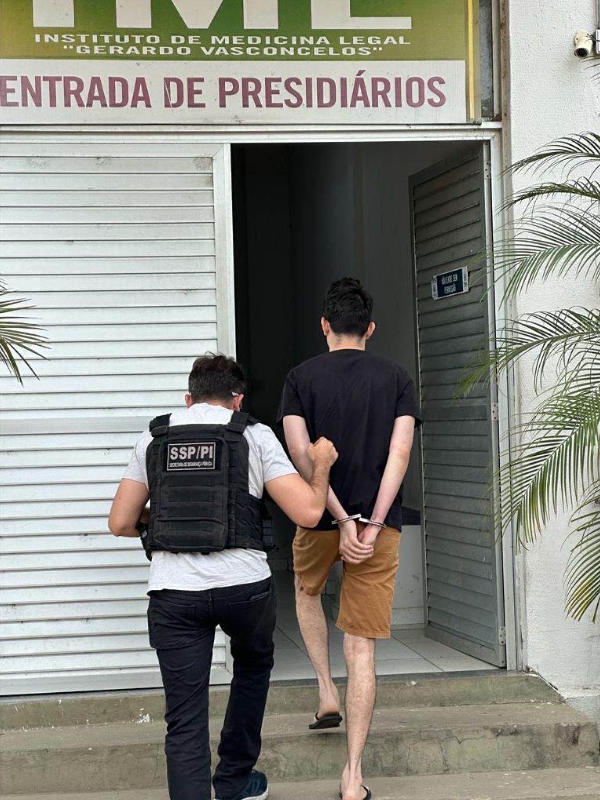 Empresário suspeito de comercializar celulares roubados é detido em Teresina